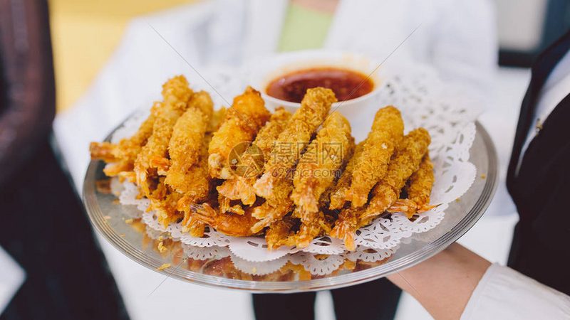 酒店餐饮预制菜：品牌选择背后的考量因素